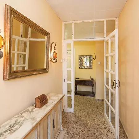 Lovely In With Kitchen Hébergement de vacances Tomares